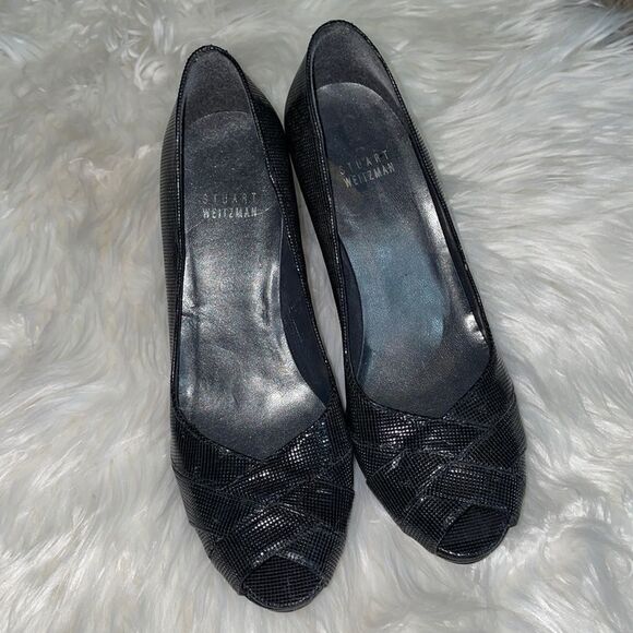 Stuart Weitzman Black Leather Shiny Peep Toe pumps - Picture 1 of 9